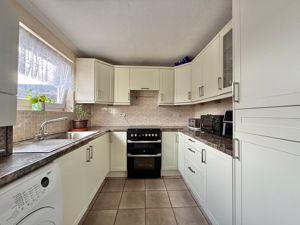 Photo 10- click for photo gallery